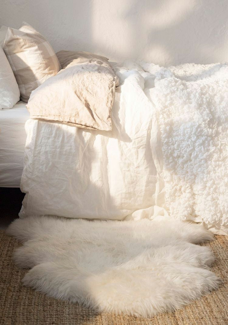 Cozy White Fuzzy Rugs